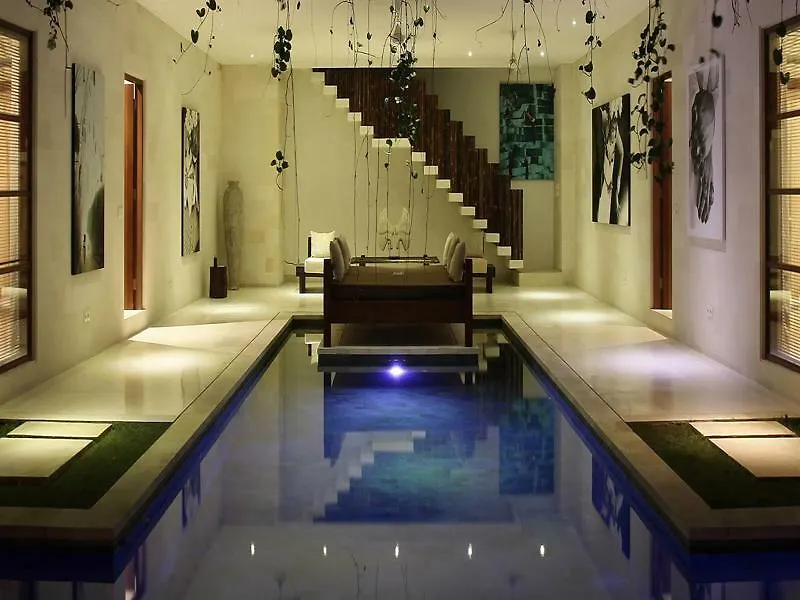 Hotel Nyaman Villas Seminyak